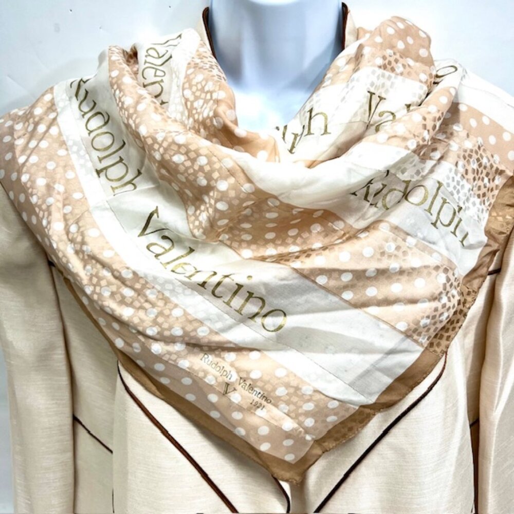 Valentino Rudolph 1921 scarf, 100% sheer silk, 38" x40" large full body wrap(35) - Picture 5 of 12